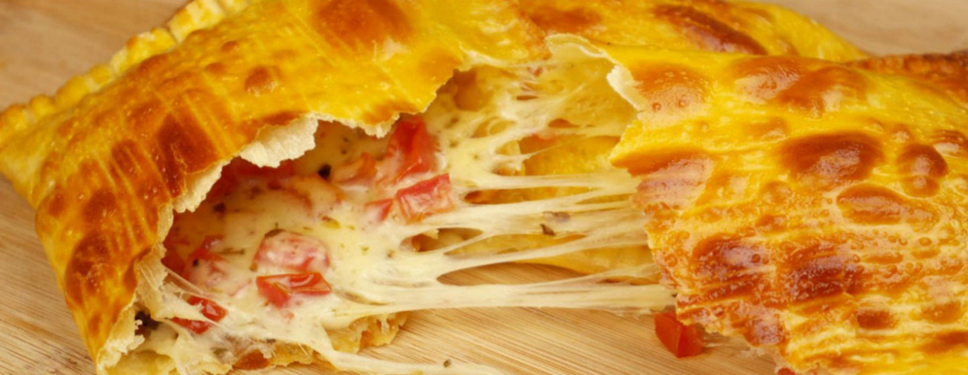 Pastéis com recheios.